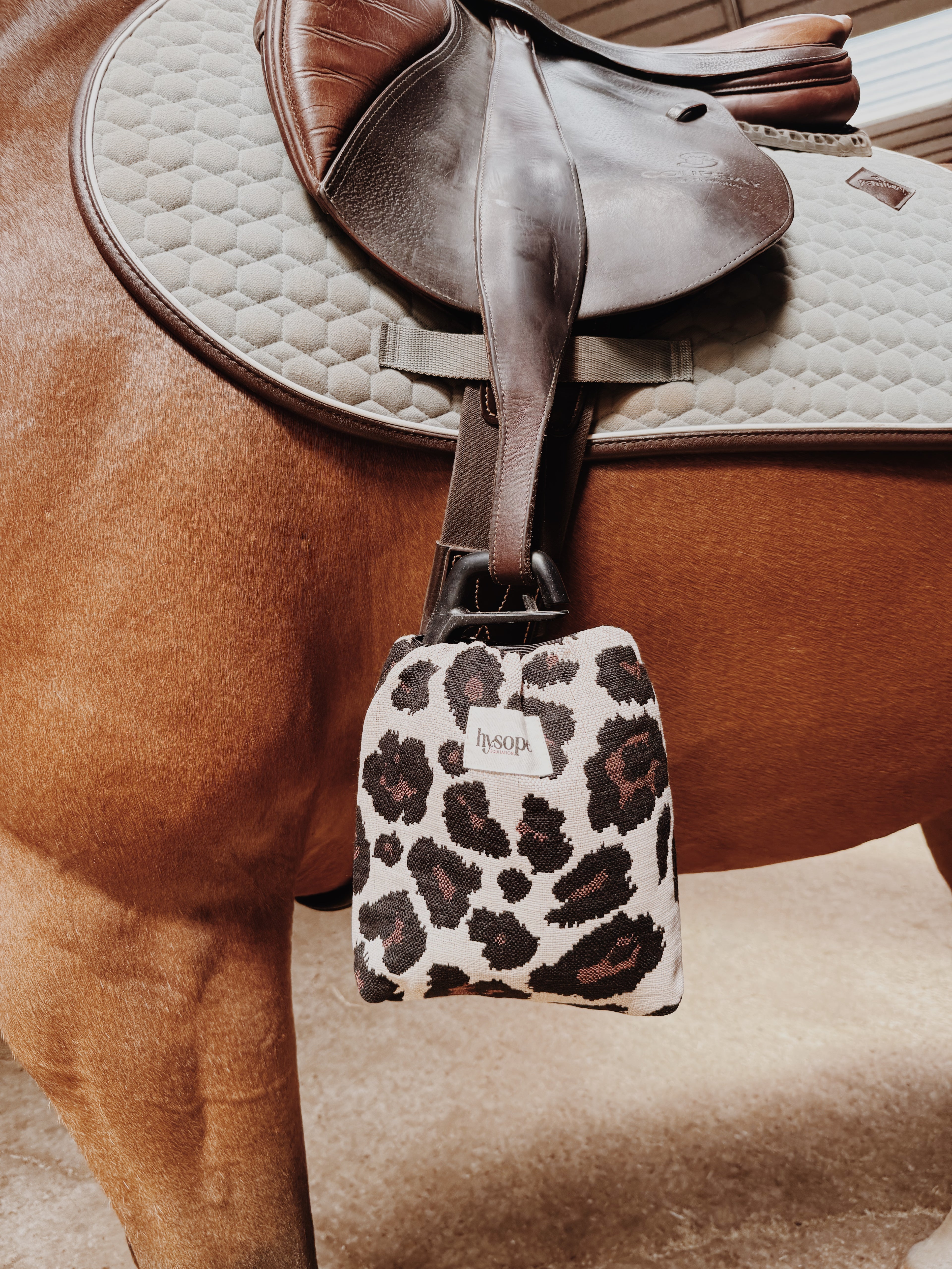 Housses d'étriers Jacquard Léopard